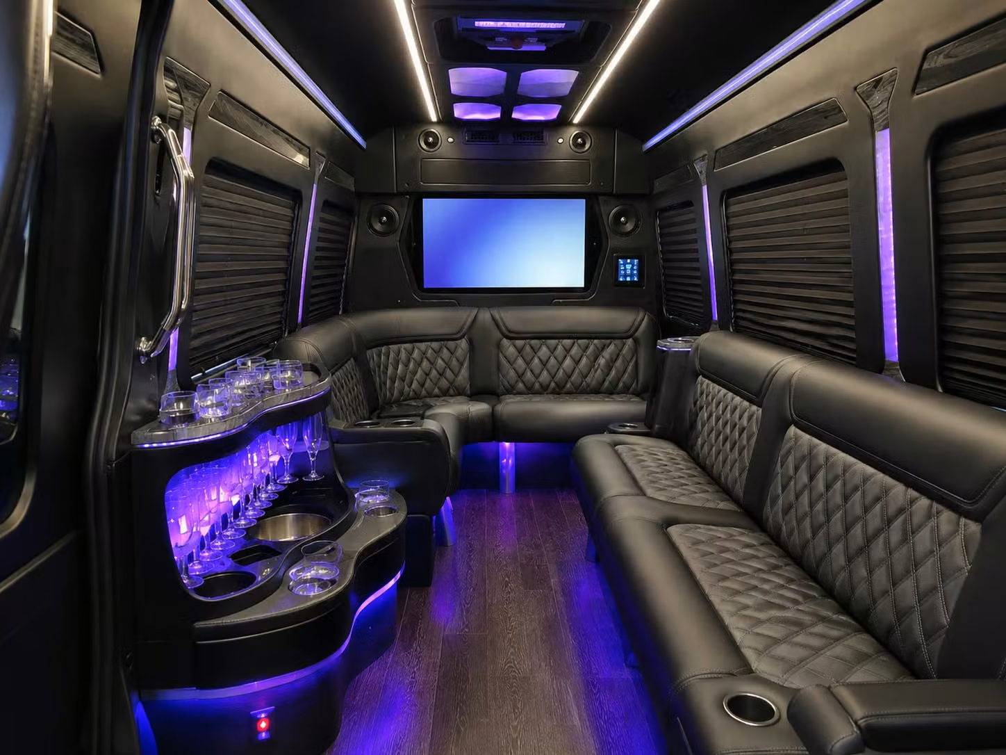 corporate hotel shuttle and downtown midland transportation