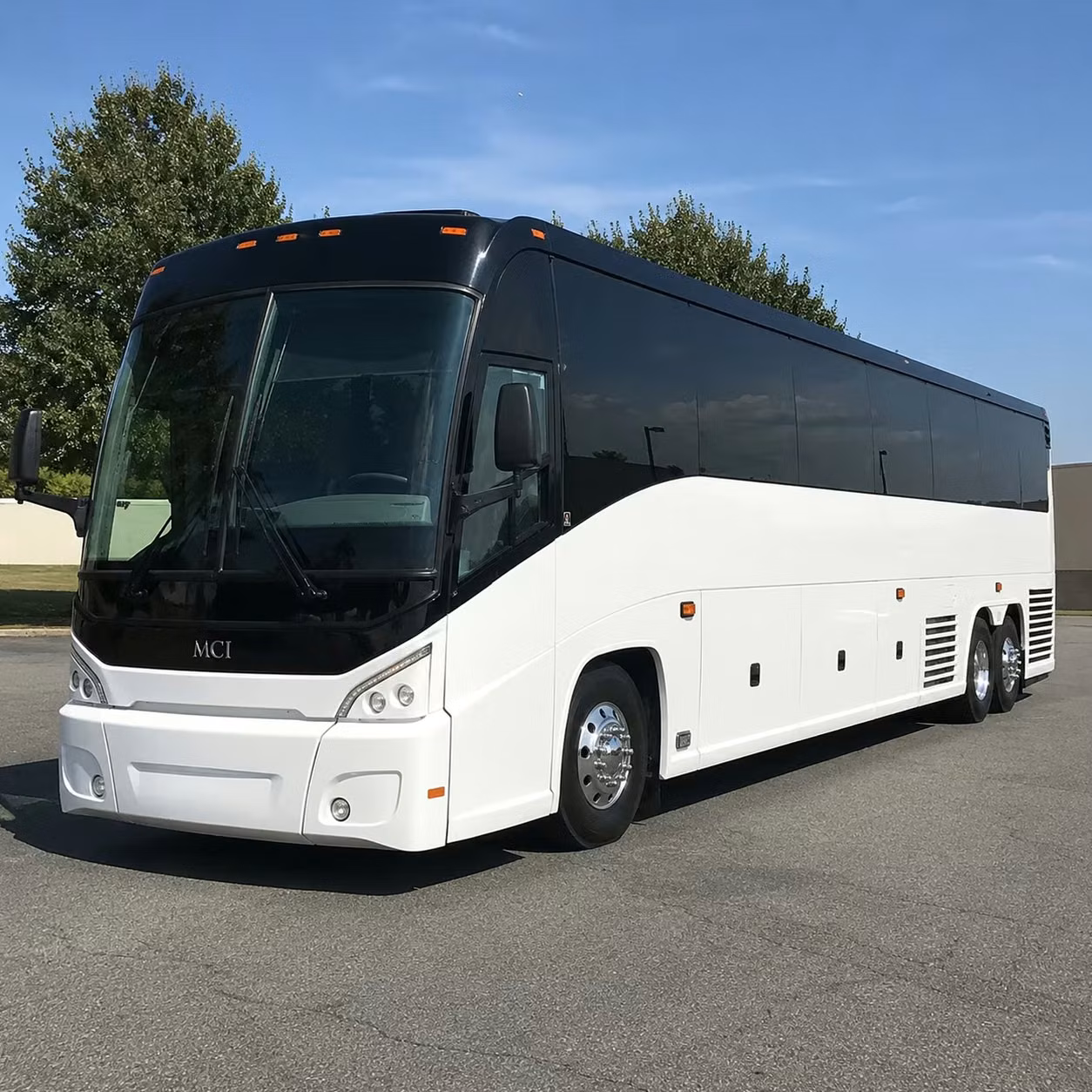 you can find and book employee transportation in midland and any nearby city